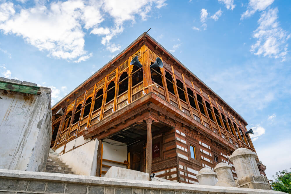 khaplu palace