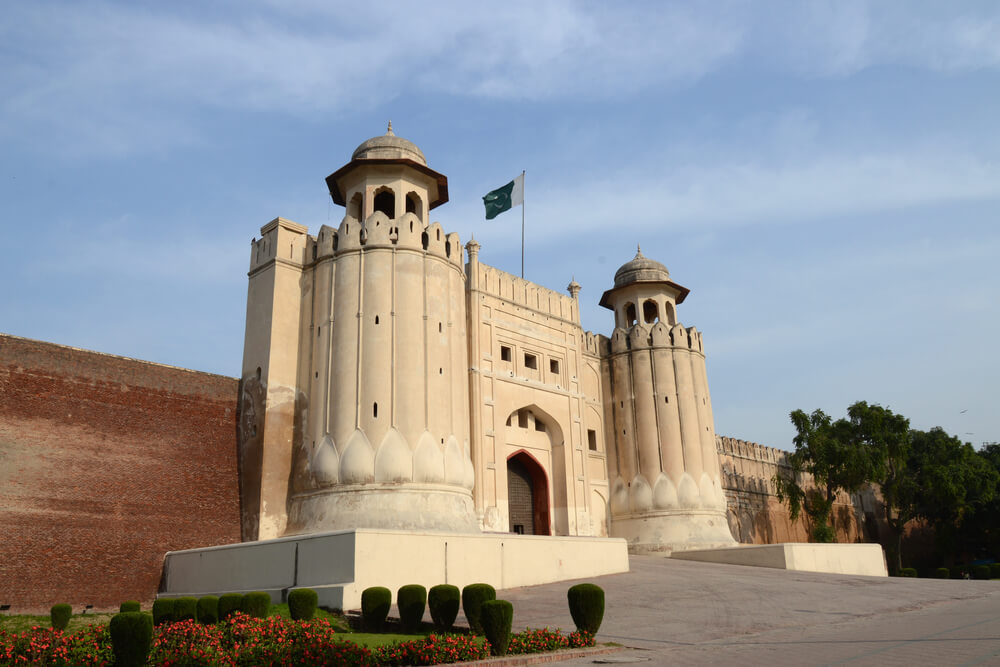 Side view of the lahore fort pakistan