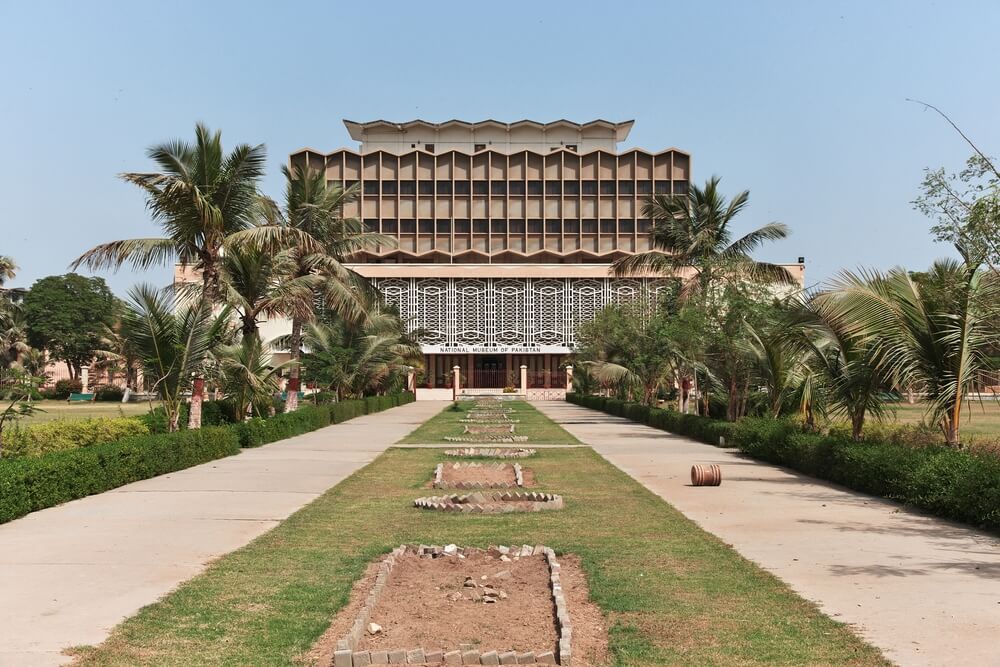 THE NATIONAL MUSEUM OF PAKISTAN