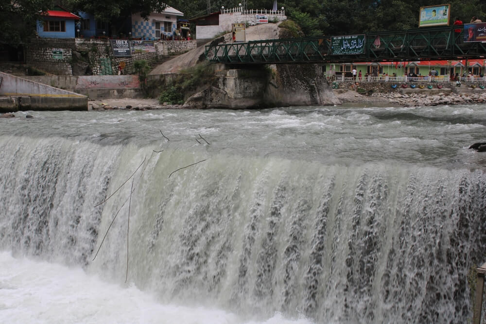 Kutton Waterfall