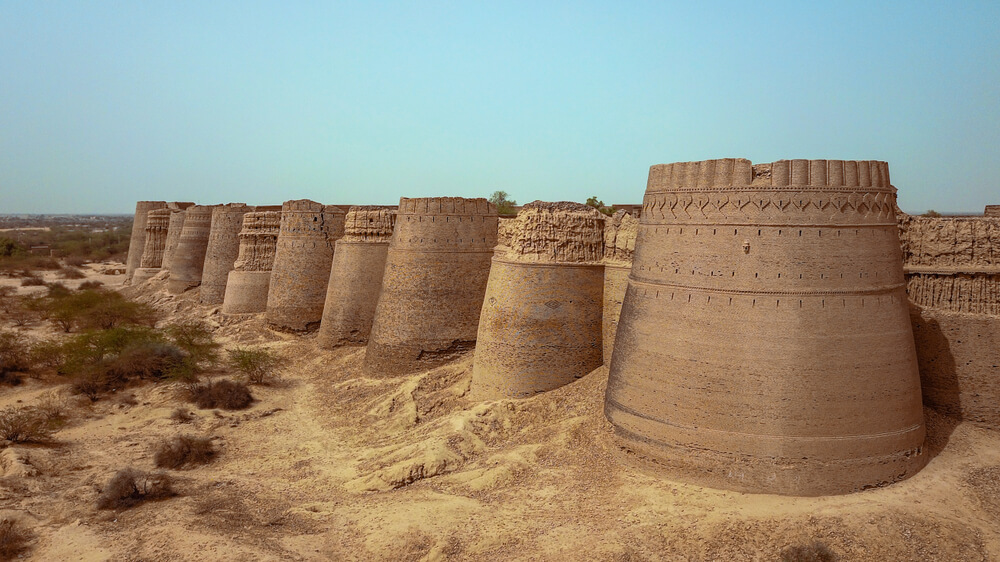 Derawar Fort