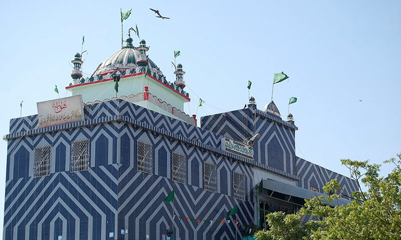 abdullah shah ghazi shrine