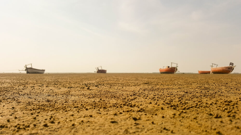 Sonmiani Beach