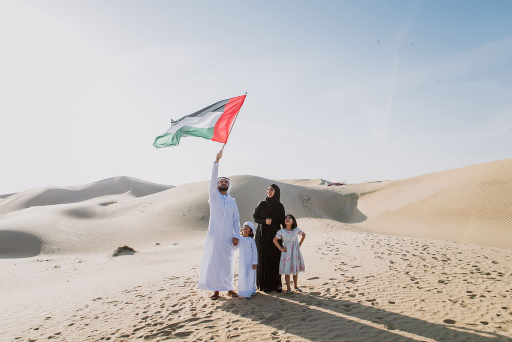 uae traditional clothes