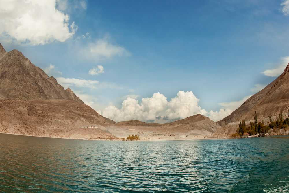 Satpara Lake