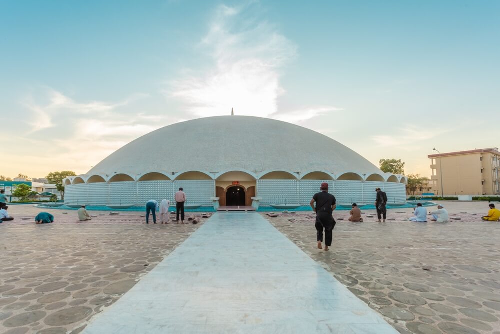 masjid tooba